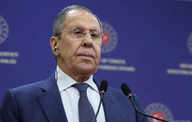 Лавров висловив свою думку щодо права Ірану на збагачення урану. 1