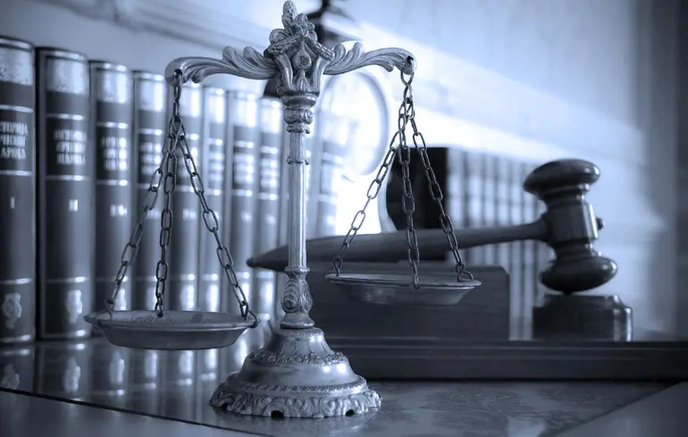 Нікопольський завод феросплавів виграв судову справу проти компанії Міндіча та Боголюбова, отримавши мільйони гривень. 1