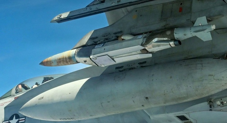 Нова плануюча бомба JDAM LR має можливість пролетіти 1 300 км. 1