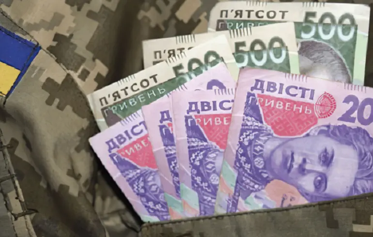 Реформа оплати праці в Збройних Силах України - нову контрактну систему представлять через два тижні. 1