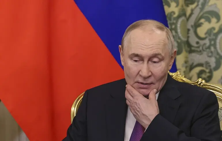 Рейтинги президента Путіна зменшуються - система в Росії зазнає кризових явищ. 1