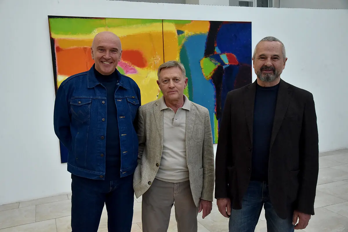 У Музеї Шевченка в Уиєві відкрилася виставка підсумків 30-річної роботи художників Бевзи, Лебединця та Литвиненка 11