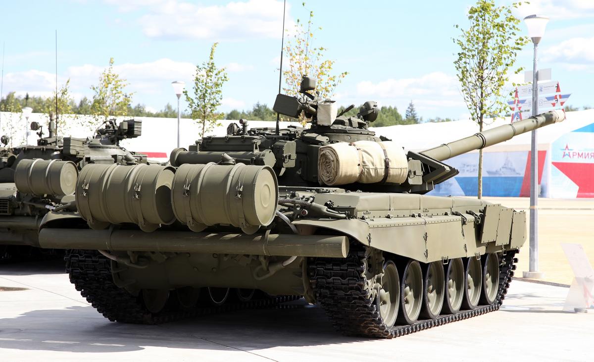 В Росії практично закінчилися танки Т-72Б, які можна відремонтувати. Коваленко висловив припущення щодо подальших дій. 1 У Росії майже вичерпано ремонт-придатні танки Т-72Б: Коваленко припустив, що буде далі