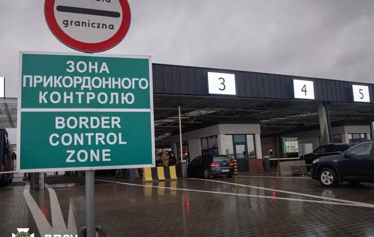 Україна планує оновити перелік країн з міграційними ризиками. Буданов пояснив, з якою метою це робиться. 1