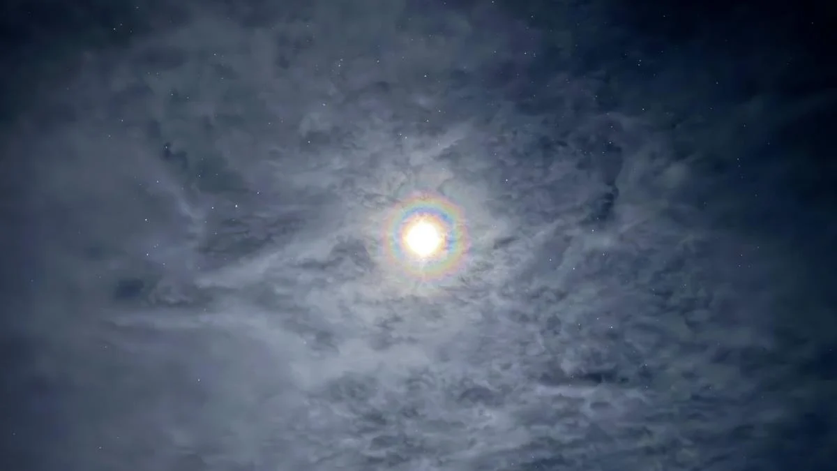 Українські полярники зняли неймовірне явище в Антарктиці (фото)