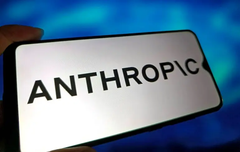 Уряд Сполучених Штатів обминає заборону, накладену Дональдом Трампом, на компанію Anthropic, оскільки федеральні установи проводять випробування нової моделі штучного інтелекту Mythos. 1