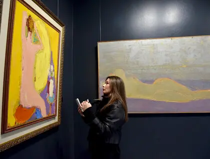 Виставка Анатолія Криволапа - основний акцент це ранні роботи 1990-х років 8