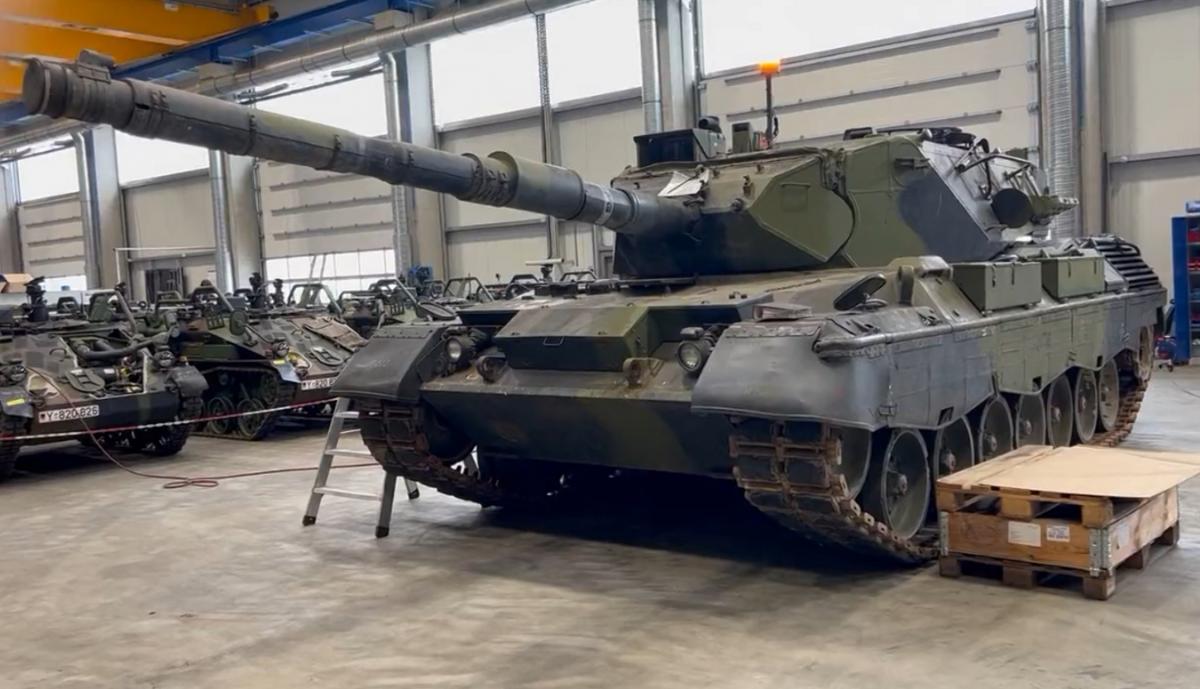 Витримав 52 атаки безпілотників: український Leopard 1A5 вразив своєю витривалістю на передовій. 1 Витримав 52 удари дронами: український Leopard 1A5 здивував стійкістю на фронті