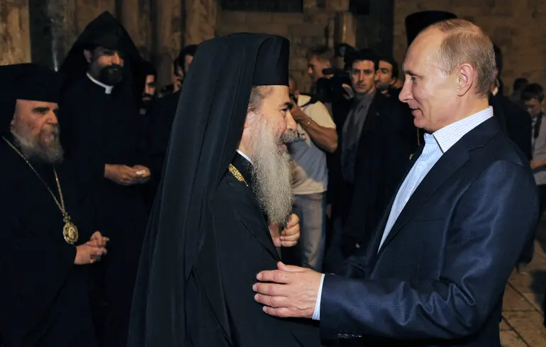 Єрусалимський патріарх Феофіл опинився в залежності від Росії, що створює загрозу для України. 1
