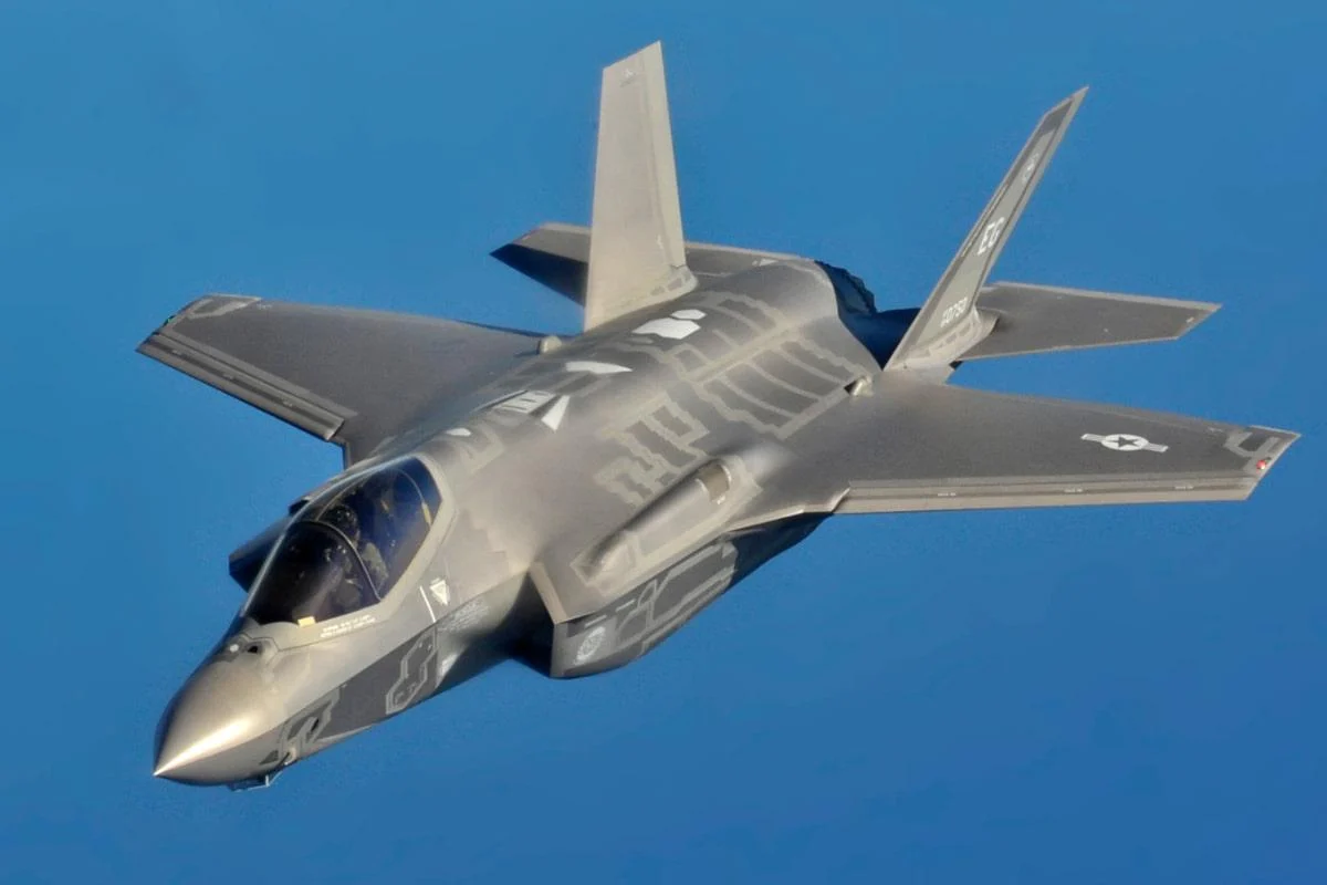 Золотий винищувач: у Business Insider пояснили, чому проєкт F-35 "з'їдає" $2 трильйони
