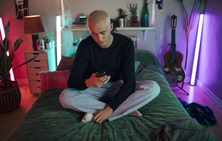 Зумери виявляють зниження зацікавленості у штучному інтелекті - серед молоді зростає скептицизм і занепокоєння. Зумери виявляють зниження зацікавленості у штучному інтелекті - серед молоді зростає скептицизм і занепокоєння. 1