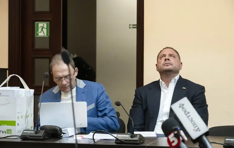 Чи сплатить Єрмак заставу за себе – колишній голова Офісу президента повідомив, що коштів не вистачає. Чи сплатить Єрмак заставу за себе – колишній голова Офісу президента повідомив, що коштів не вистачає. 1