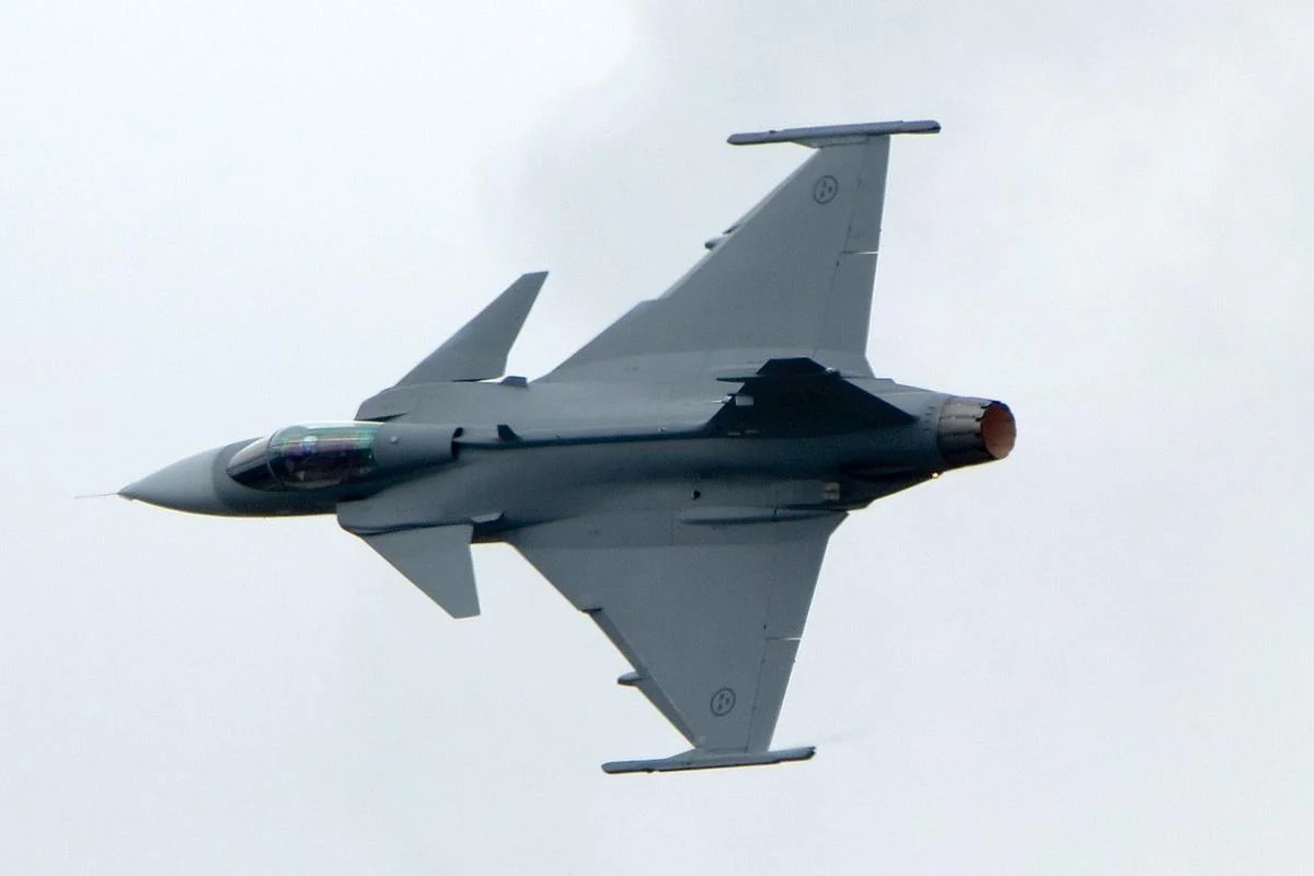Чи дійсно Gripen здатен конкурувати з F-35: експертний аналіз 1 Чи справді Gripen може кинути виклик F-35: аналіз експерта