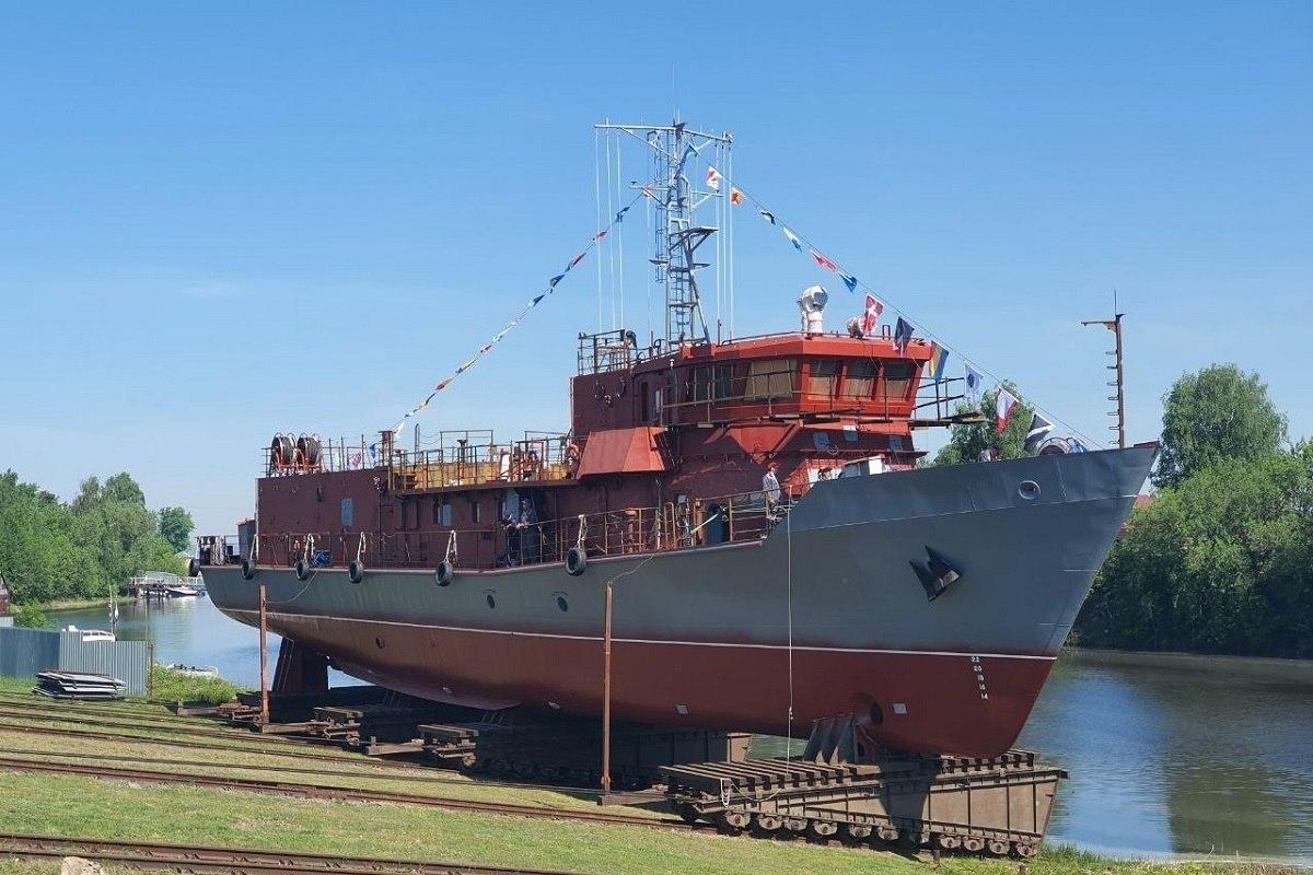 Для російського військово-морського флоту було спущено на воду перше судно-торпедолов нової модифікації (фото). 2 Для російського флоту спустили на воду перше судно-торпедолов оновленого проєкту (фото)