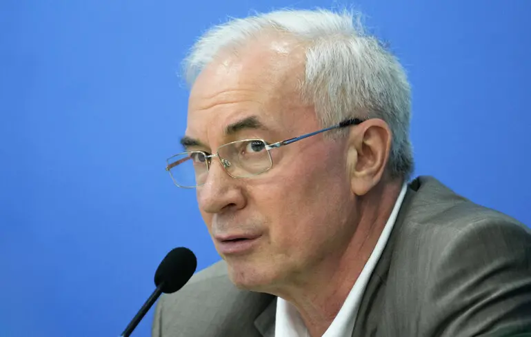 Микола Азаров та його син можуть втратити своє майно в Україні - Міністерство юстиції звернулося до Вищого антикорупційного суду з проханням про конфіскацію. 1