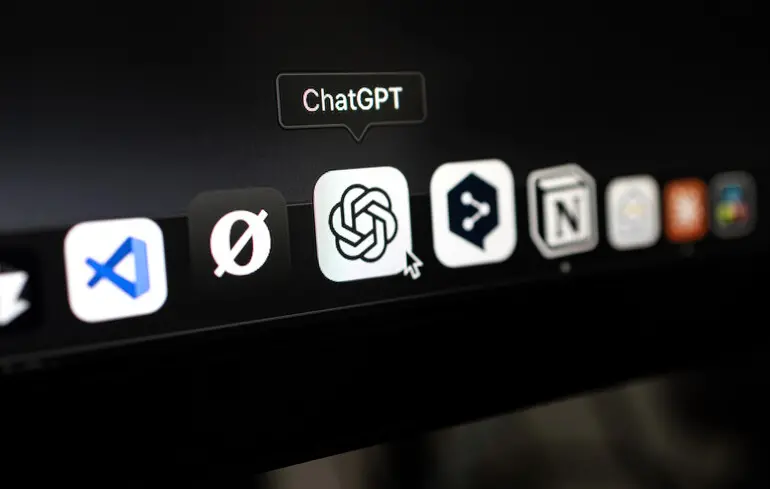 OpenAI запроваджує Trusted Contact для запобігання самоушкодженню в ChatGPT після серії судових позовів. 1