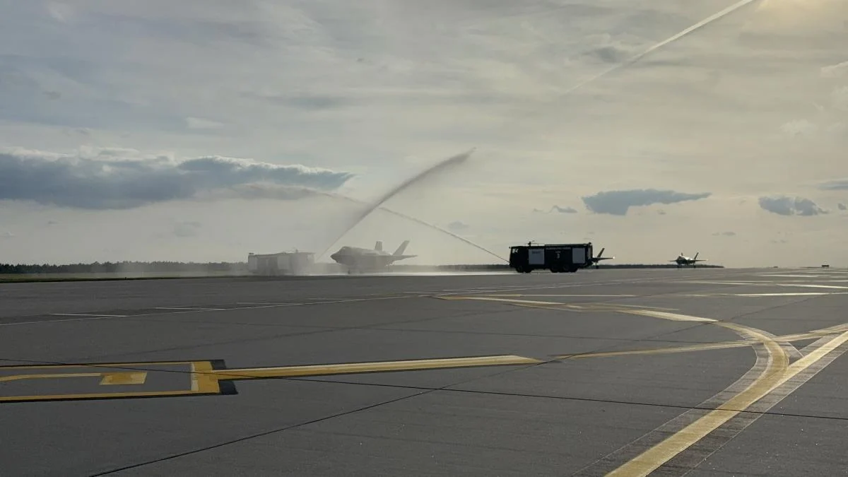 Польща нарешті отримала новітні винищувачі F-35: що це означає для всього НАТО