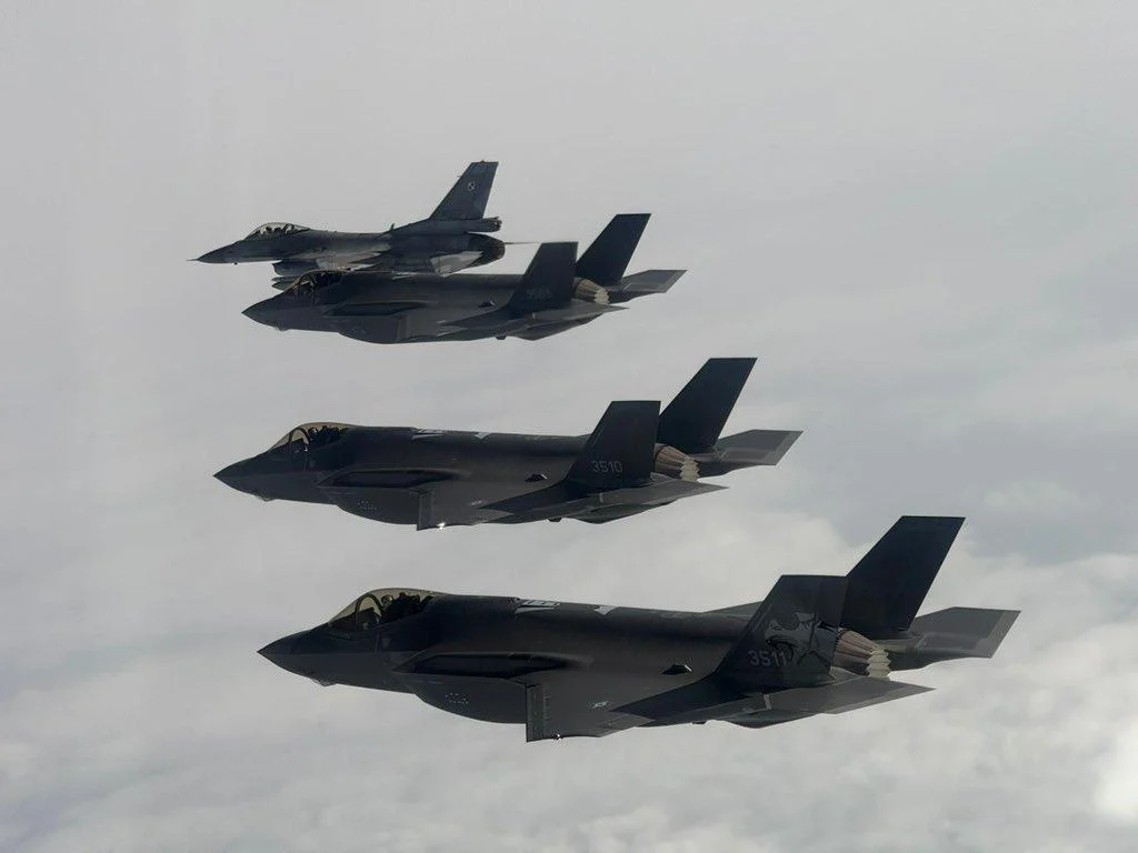 Польща нарешті отримала новітні винищувачі F-35: що це означає для всього НАТО