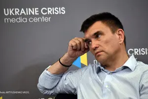 Посол Об'єднаних Арабських Еміратів роз'яснив причини виходу країни з Організації країн-експортерів нафти (ОПЕК). 2