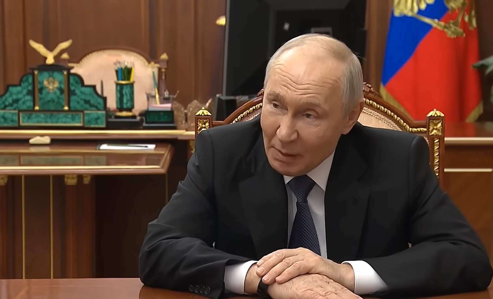 Путін втрачає вплив та авторитет, - зазначив Нагайло. 1