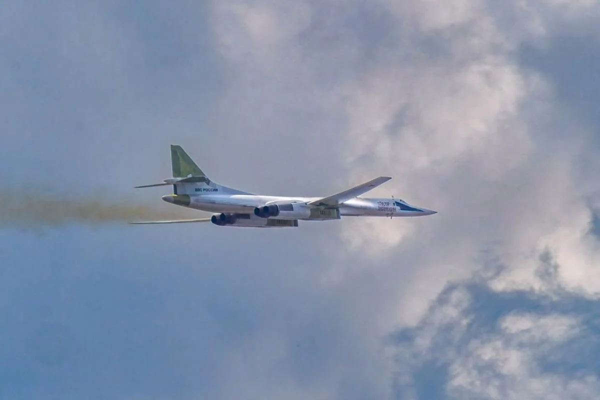 Росія створила черговий бомбардувальник Ту-160М: з&rsquo;явилося фото модернізованої машини