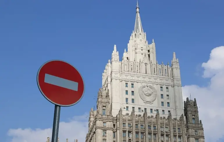 Росія відкликала свого посла з Вірменії, повернувши його до Москви. Які причини цього рішення? 1