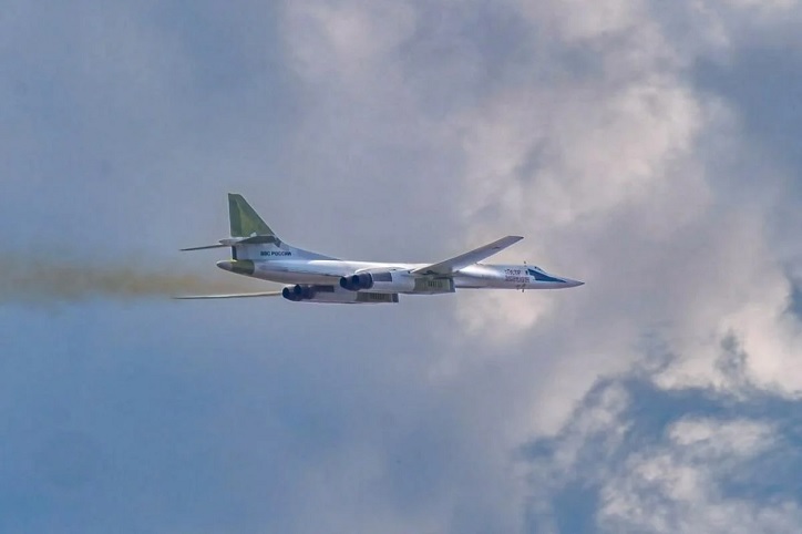 Россия модернизировала стратегический ракетоносец Ту-160 Росія оновила стратегічний бомбардувальник Ту-160. 1