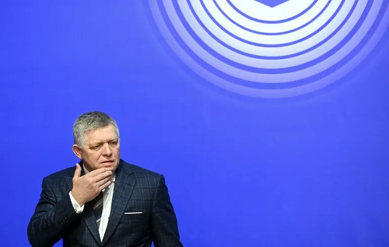 Словаччина розглядає можливість надання військової допомоги Україні, заявив Фіцо. 1
