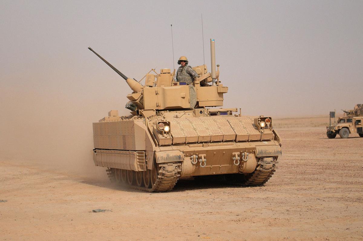 США знайшли несподівану альтернативу на заміну легендарній БМП Bradley
