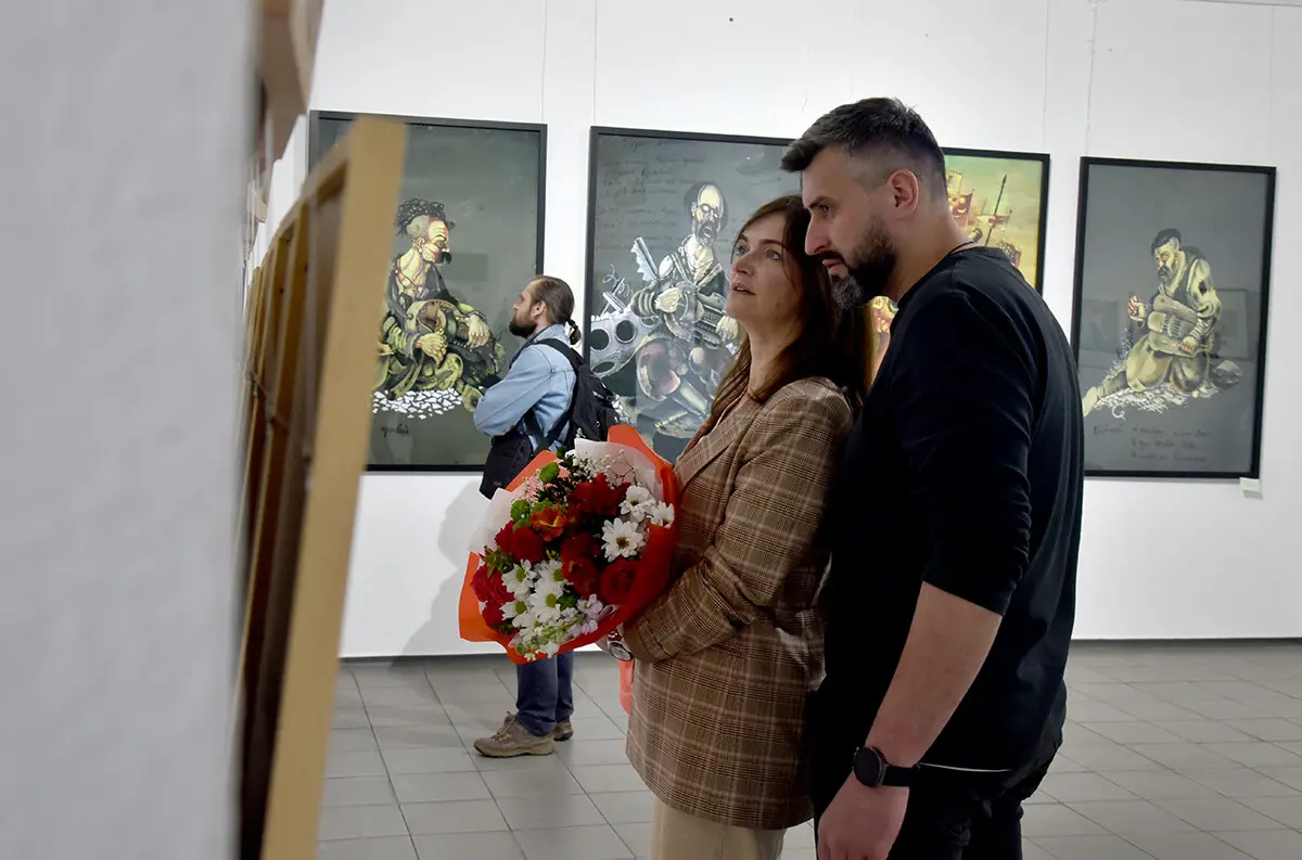 Свідчення незламності культури: у Києві відкрилася виставка імені Георгія Якутовича 12
