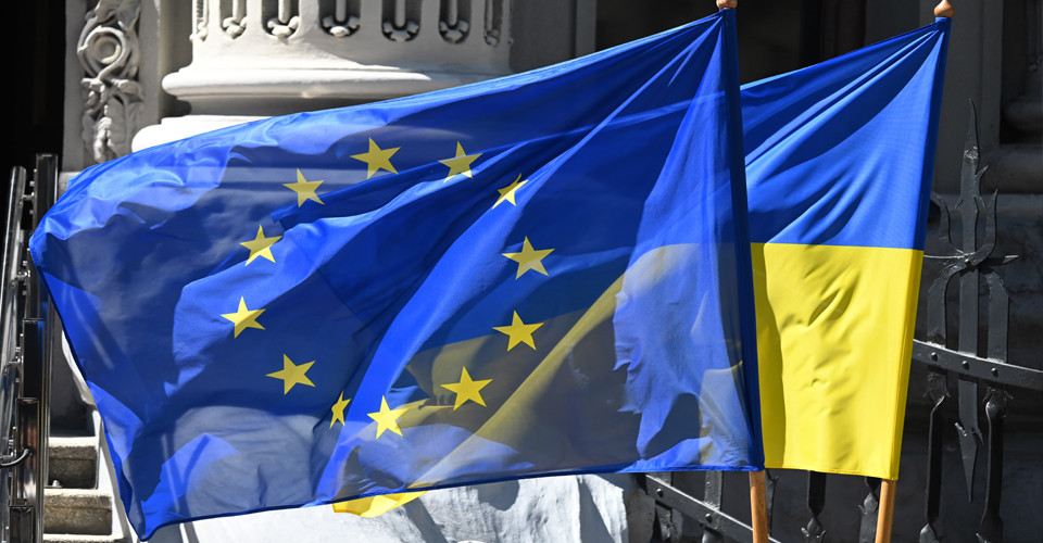 Наступного тижня Україна може отримати перші транші з кредиту в розмірі €90 мільярдів. 1