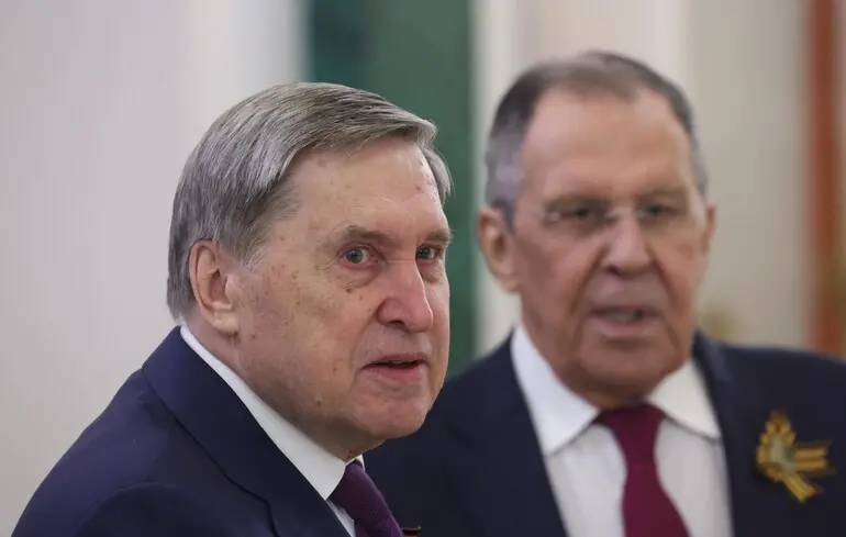 Ушаков повідомив, що не має інформації про атмосферу, що панує в Анкориджі, під час переговорів з Росією. 1
