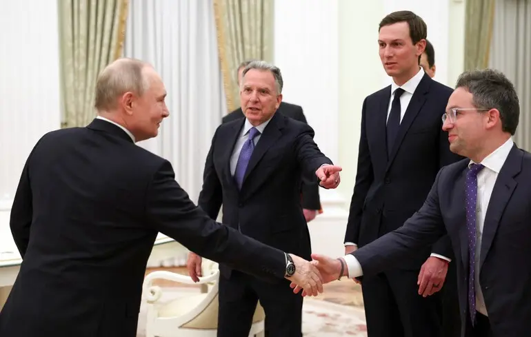 Візит делегації Трампа до Москви спровокував обговорення можливості нових переговорів у Кремлі. 1