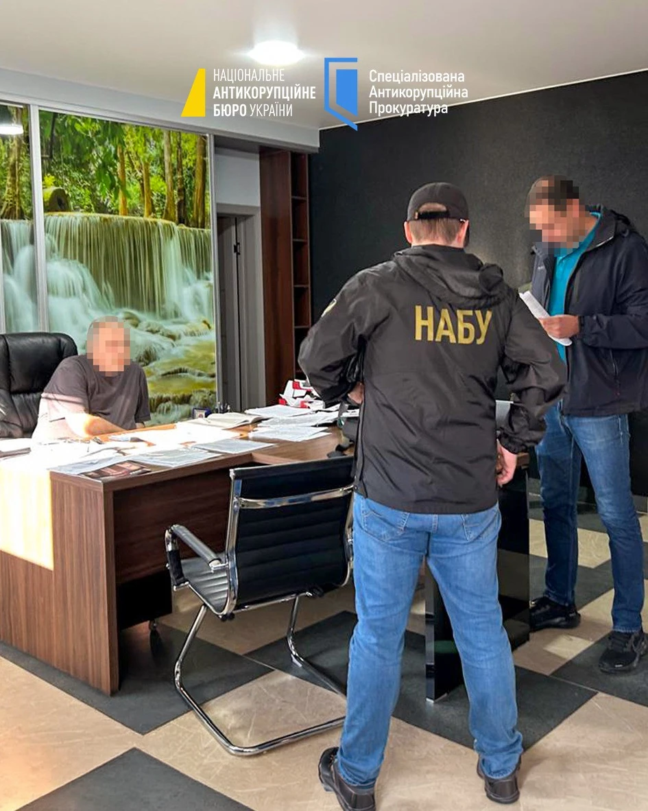 НАБУ та САП виявили корупційну схему в компанії Енергоатом, завдавши збитків на суму близько 170 мільйонів гривень. 2