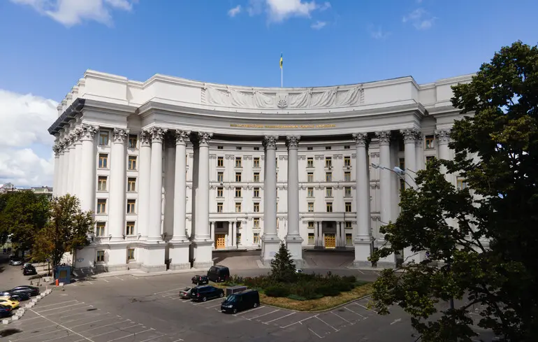 У Міністерстві закордонних справ прокоментували ситуацію, що виникла навколо підрозділу героїв УПА, у зв'язку зі скандалом з Польщею. 1