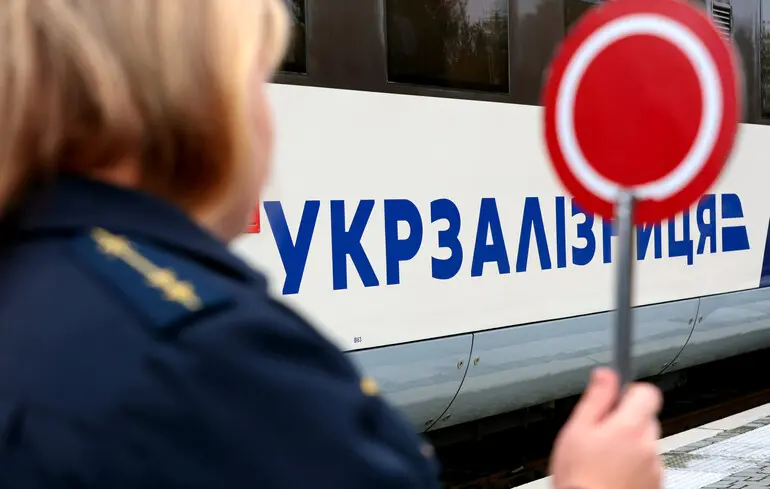 Війна та високі ціни на енергоносії призвели до збільшення збитків Укрзалізниці. 1