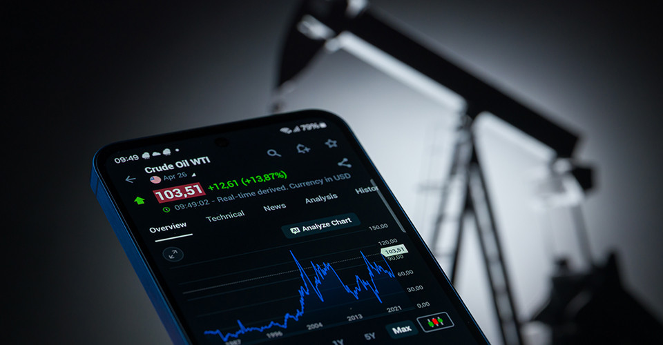 Ціни на нафту знизилися після оголошення про попередню угоду між Сполученими Штатами та Іраном. 1