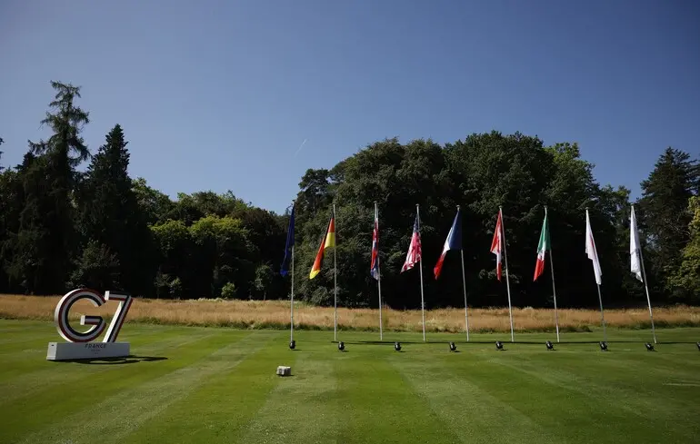 Лідери країн G7 оприлюднили спільну декларацію, в якій висловили свої позиції щодо України. Лідери країн G7 оприлюднили спільну декларацію, в якій висловили свої позиції щодо України. 1