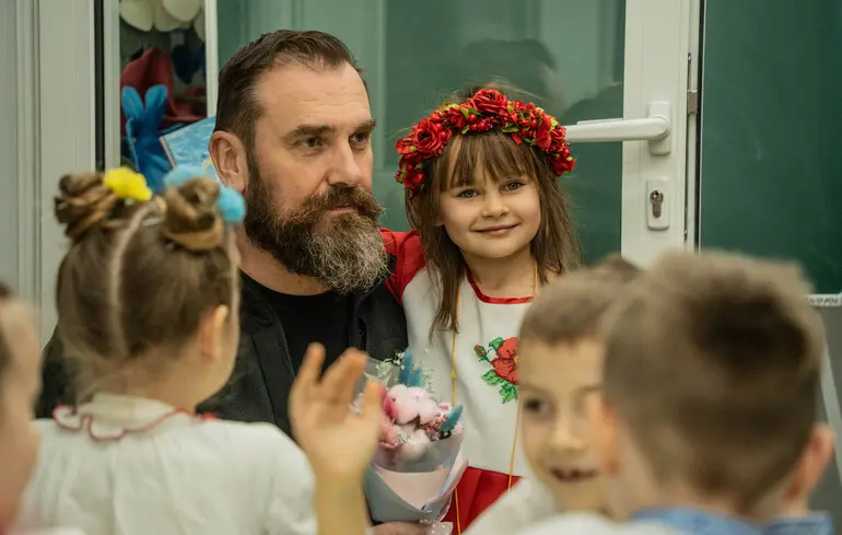 Лісовий не планує залишати свою посаду – ініціатором його звільнення виступив Арахамія, тоді як Зеленський виступає проти цього рішення. Деталі – новини України. Лісовий не планує залишати свою посаду – ініціатором його звільнення виступив Арахамія, тоді як Зеленський виступає проти цього рішення. Деталі – новини України. 1