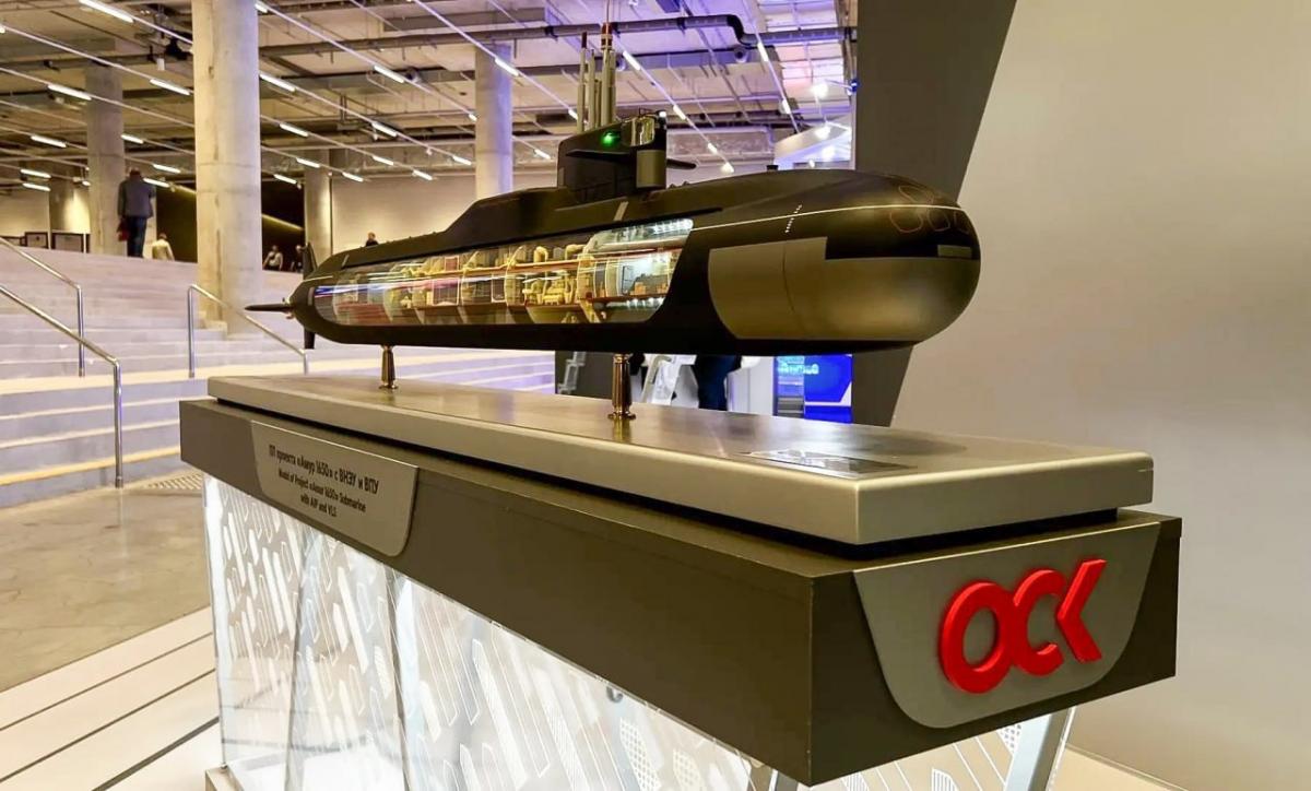 Росія презентувала концепцію неатомної суперсубмарини з "рекордною кількістю боєприпасів" (фото) 2 Росія представила проєкт неатомної суперсубмарини з "рекордним боєзапасом" (фото)