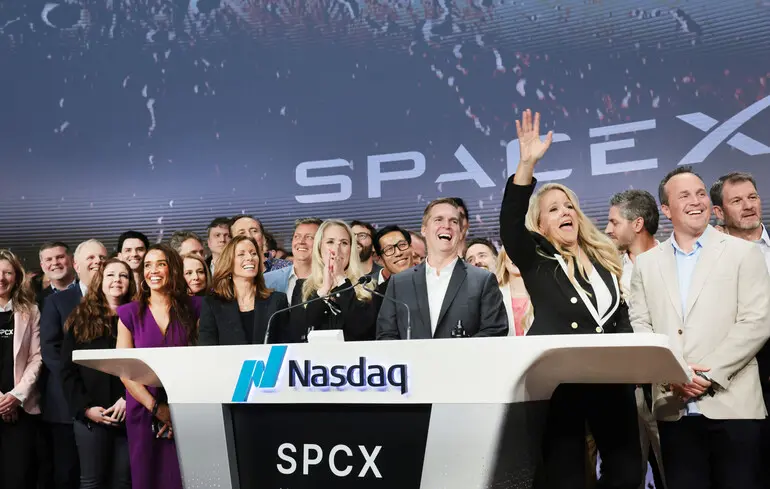 SpaceX зайняла п’яту позицію серед найдорожчих компаній у світі - корпорація Ілона Маска придбала стартап у сфері штучного інтелекту Cursor. 1
