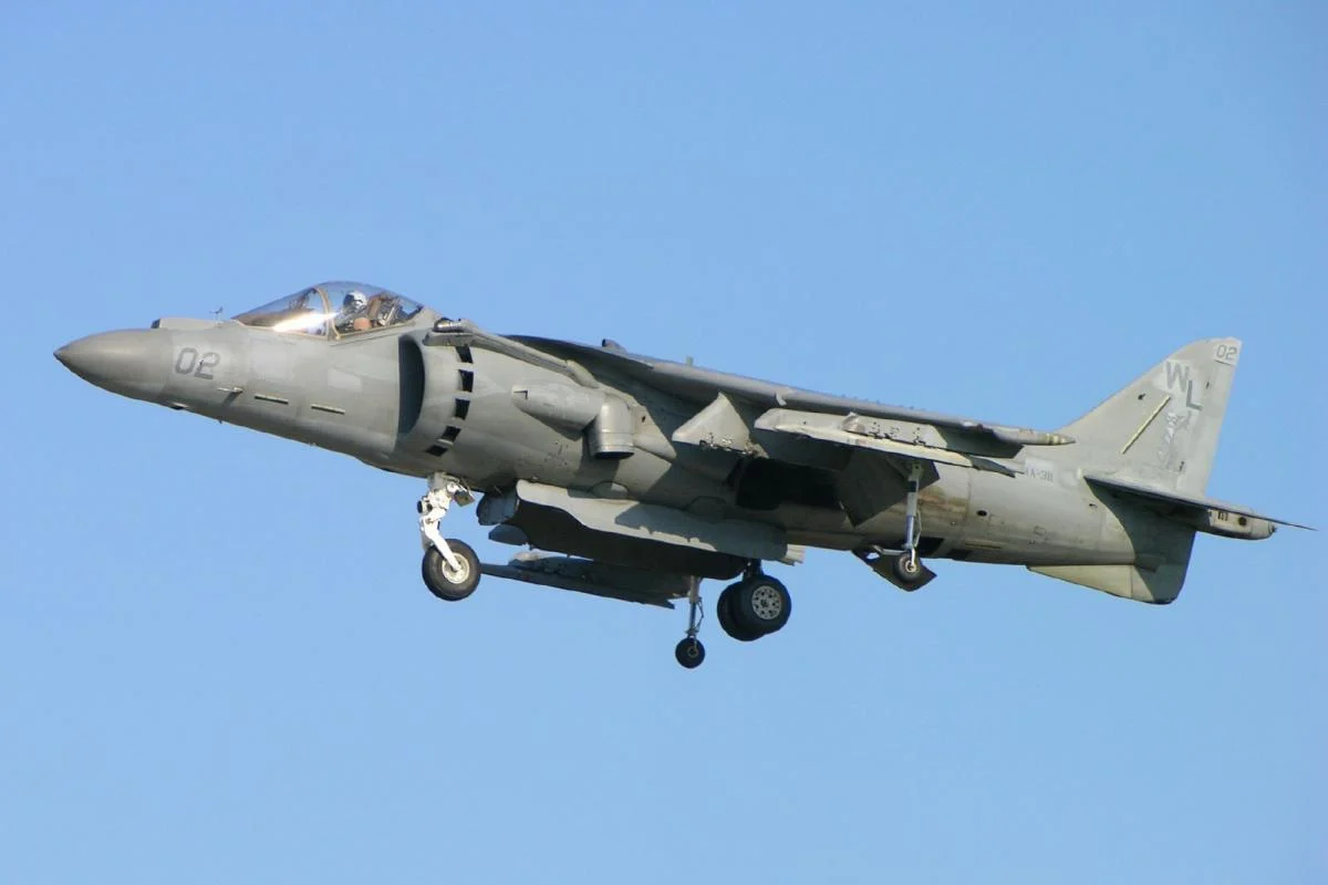 США офіційно відправили "на пенсію" легендарні штурмовики AV-8 Harrier