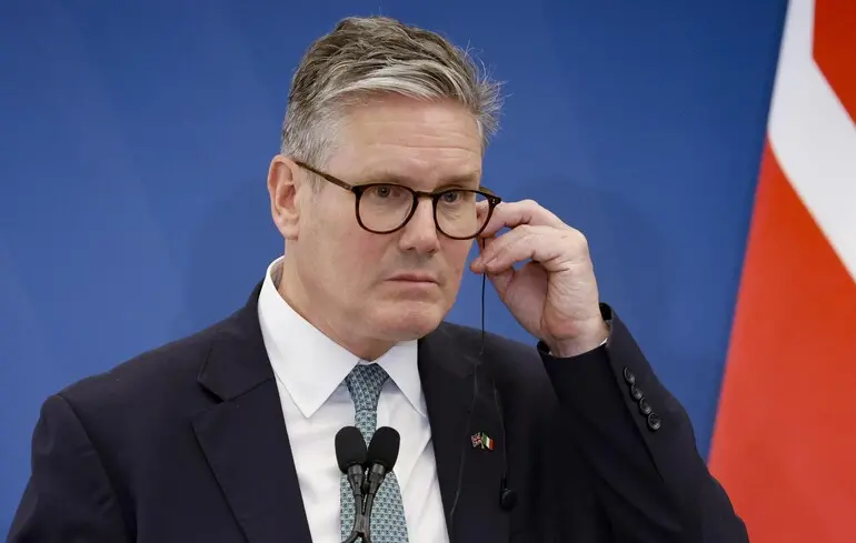 Суперечка щодо посади прем'єр-міністра Великої Британії - Стармер прокоментував, чи планує піти у відставку. Суперечка щодо посади прем'єр-міністра Великої Британії - Стармер прокоментував, чи планує піти у відставку. 1