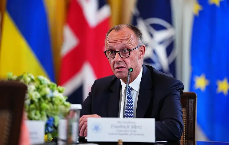 Томас Вайє визначив два аспекти, над якими канцлер Мерц має зосередитися для збереження влади в Німеччині. 1