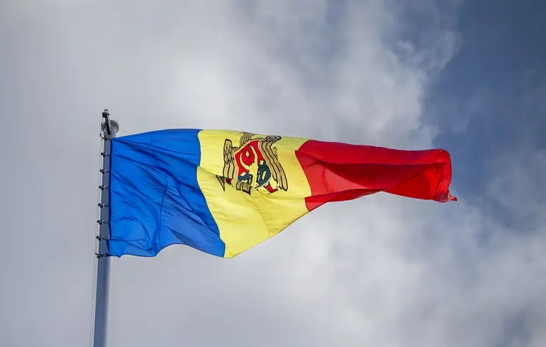 У Молдові стався інцидент із падінням дрона, який, за інформацією Кишинева, є українським безпілотником. 1