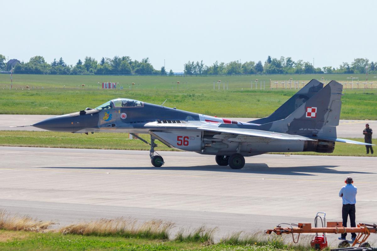 У Польщі пояснили, чому не передають Києву списані Міг-29, також згадали про скандал, пов'язаний з УПА. 1 У Польщі сказали, чому не передають Києву списані Міг-29, та згадали скандал з УПА