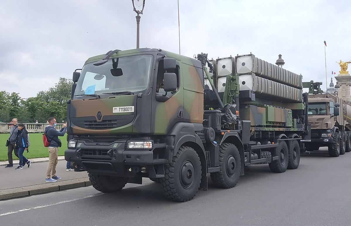 Приблизно 15 держав, серед яких і Україна, виявляють інтерес до європейського аналога системи Patriot, повідомляє Bloomberg. 1 Європейським аналогом Patriot цікавляться близько 15 країн, зокрема Україна, - Bloomberg