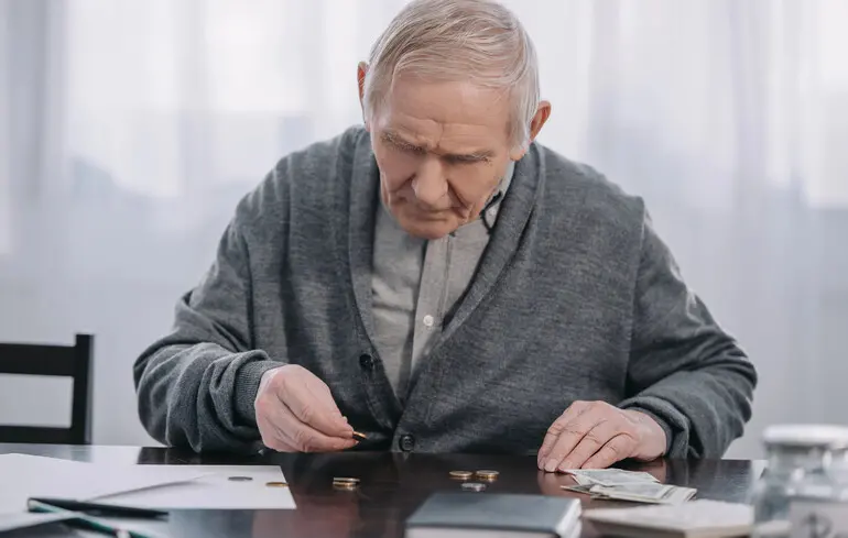 З липня пенсіонери почнуть отримувати нові надбавки за віком — що слід знати. 1